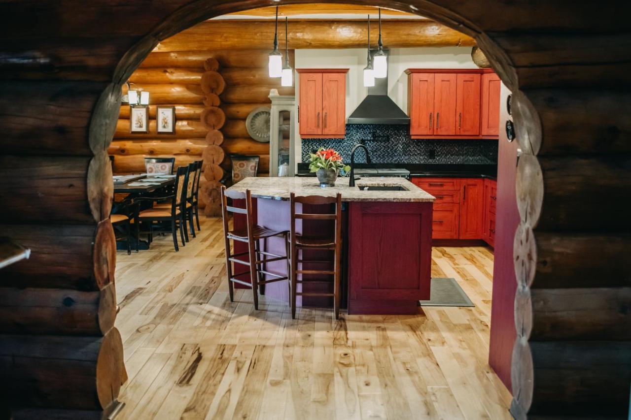 The Lodge At Lakeshore Belle River Exterior photo